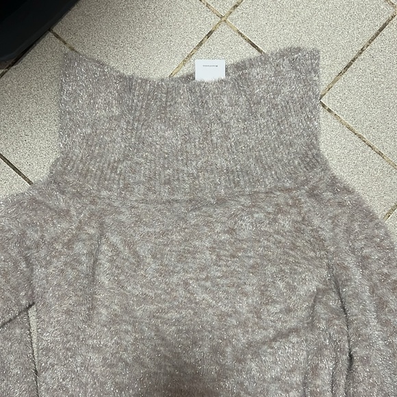 silver/ brown metallic turtle neck sweater dress never worn with tags - Picture 3 of 6